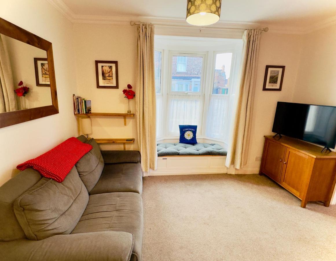 Cosy Victorian Apartment - Central York Exterior photo